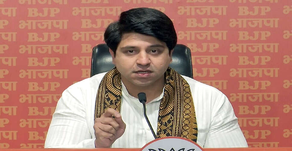 BJP Spokesperson Criticizes Rahul Gandhi's Economic Remarks Amidst India's Economic Growth