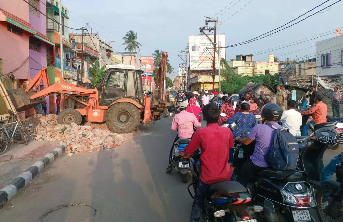 Bhubaneswar Faces Heavy Downpour: Cuttack's Encroachment Crackdown