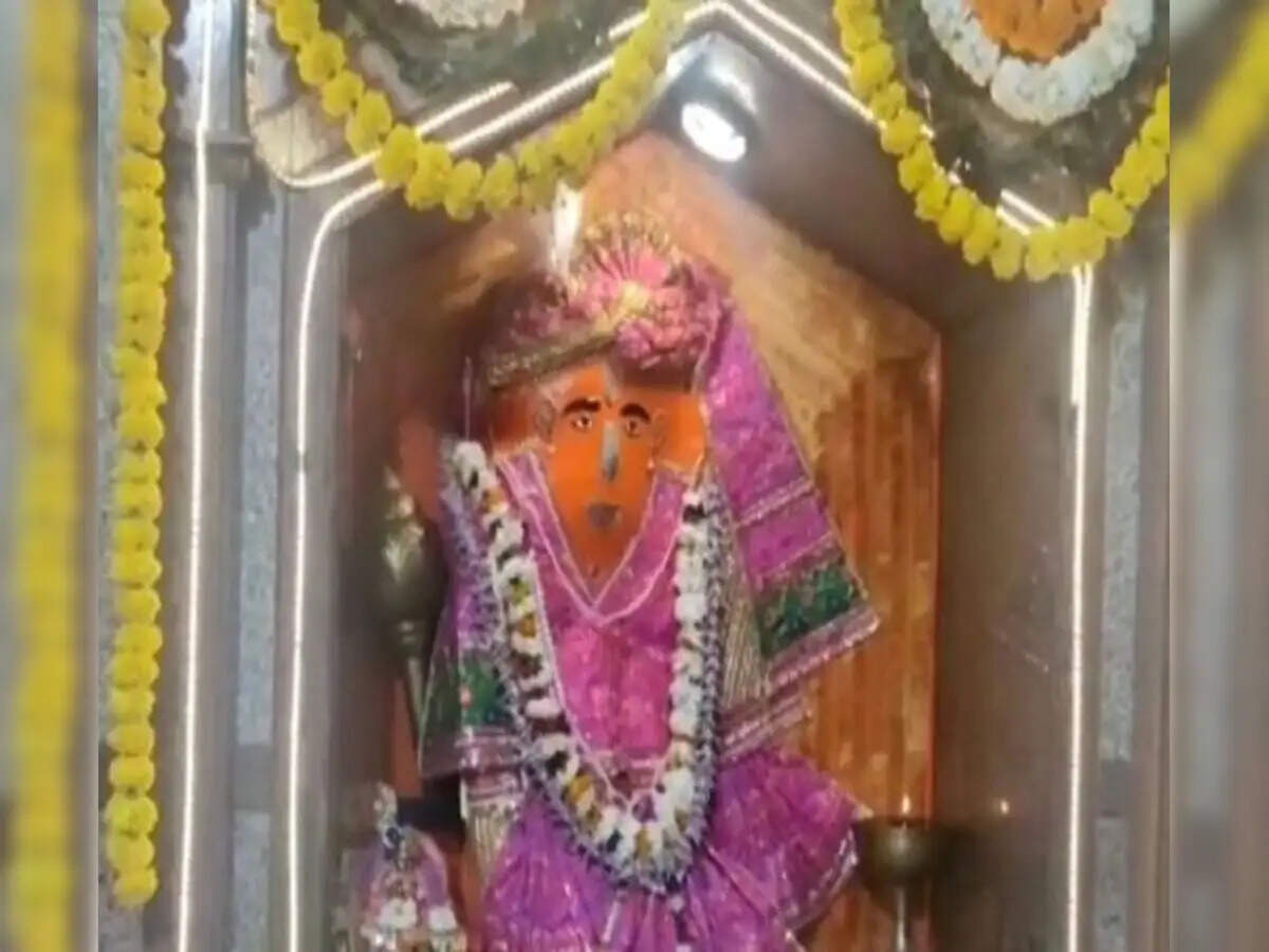 Exploring the Sacred Hanuman Temples of Mount Abu
