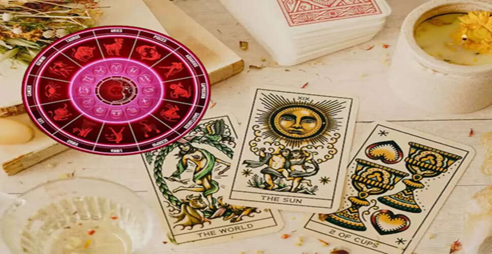 Astrological Insights for December 5, 2025: Tarot Predictions for Each Zodiac Sign