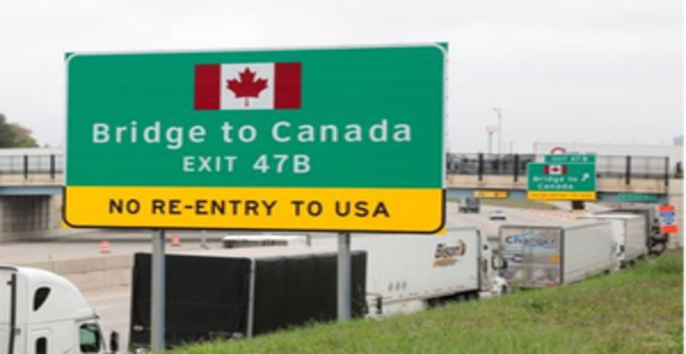 Canada's border workers reach tentaive deal to avoid strike