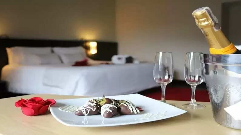 Essential Hotel Items You Can Take Home Without Hesitation