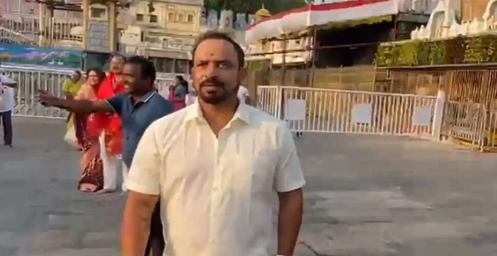 T Dilip Visits Tirumala Temple Ahead of India vs Afghanistan Cricket Series