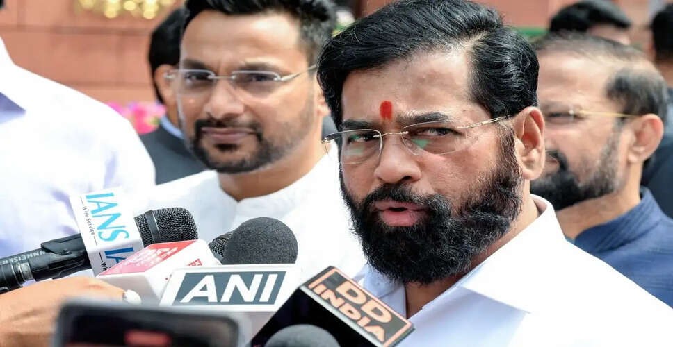 Maharashtra Deputy CM Critiques Opposition's Instability in Assembly