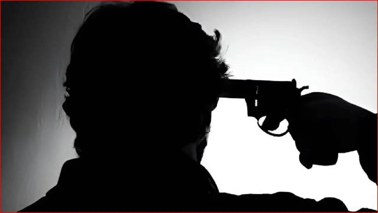 Tragic Incident in Ujjain: Young Man Commits Suicide After Desperate Attempt to Contact Girlfriend