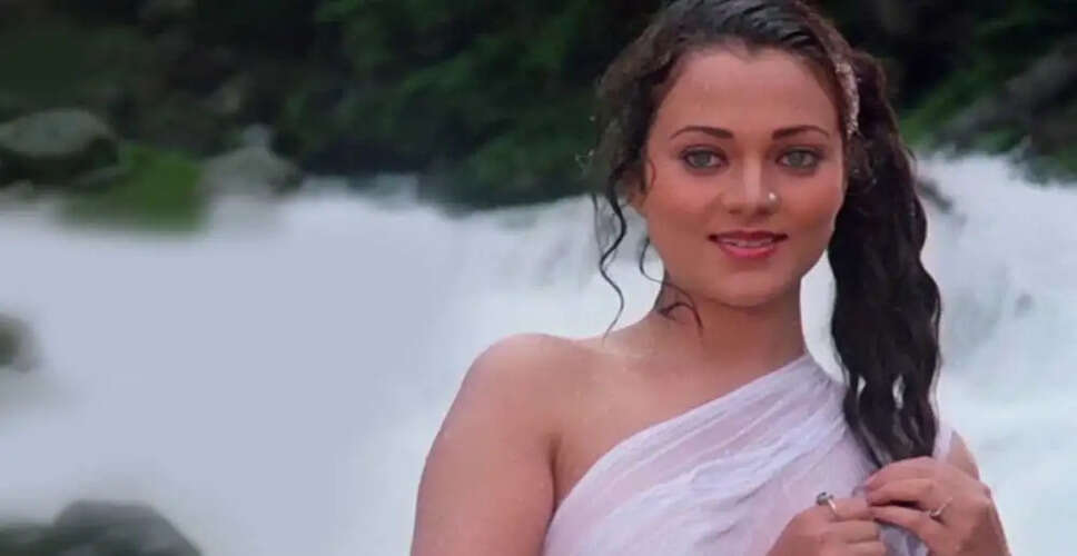 Forgotten Bollywood Stars: Where Are They Now?