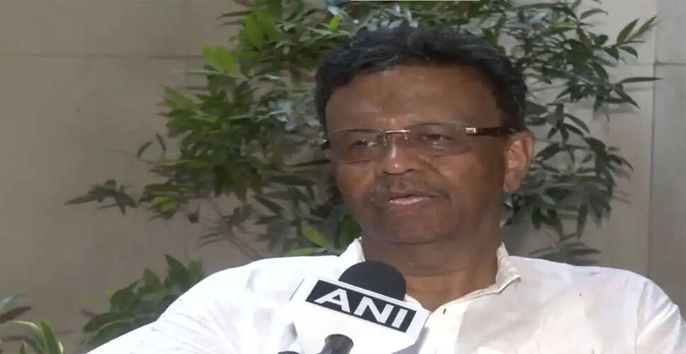 TMC Faces Internal Struggles Amid Political Turmoil in West Bengal