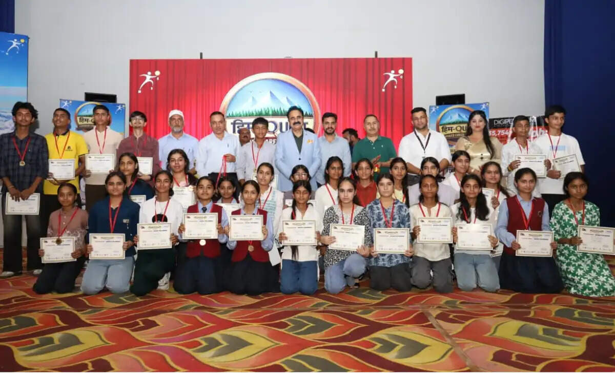 Shining Star Awards 4.0 Celebrates Academic Excellence in Dharamshala