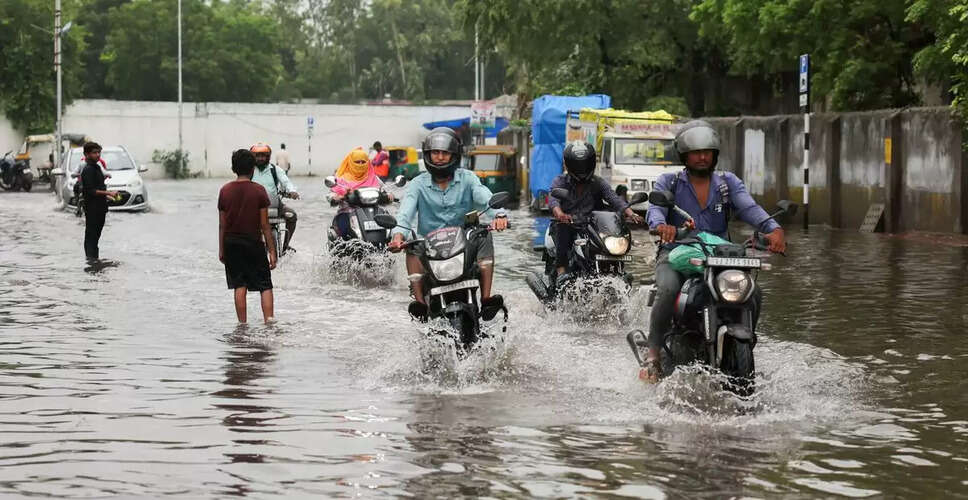 Urban Flooding Threatens India's Future Job Growth and Health