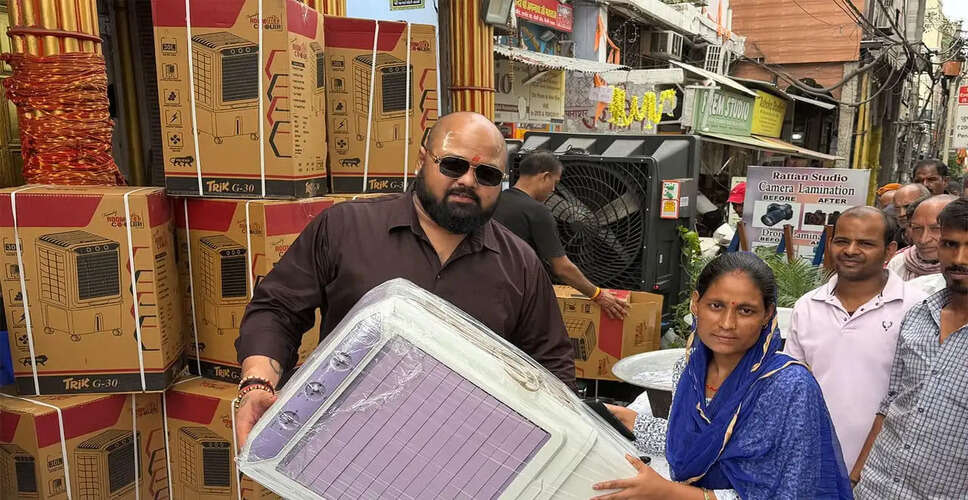 Powerlifter Mahant Gaurav Sharma Celebrates Birthday by Helping Underprivileged Families