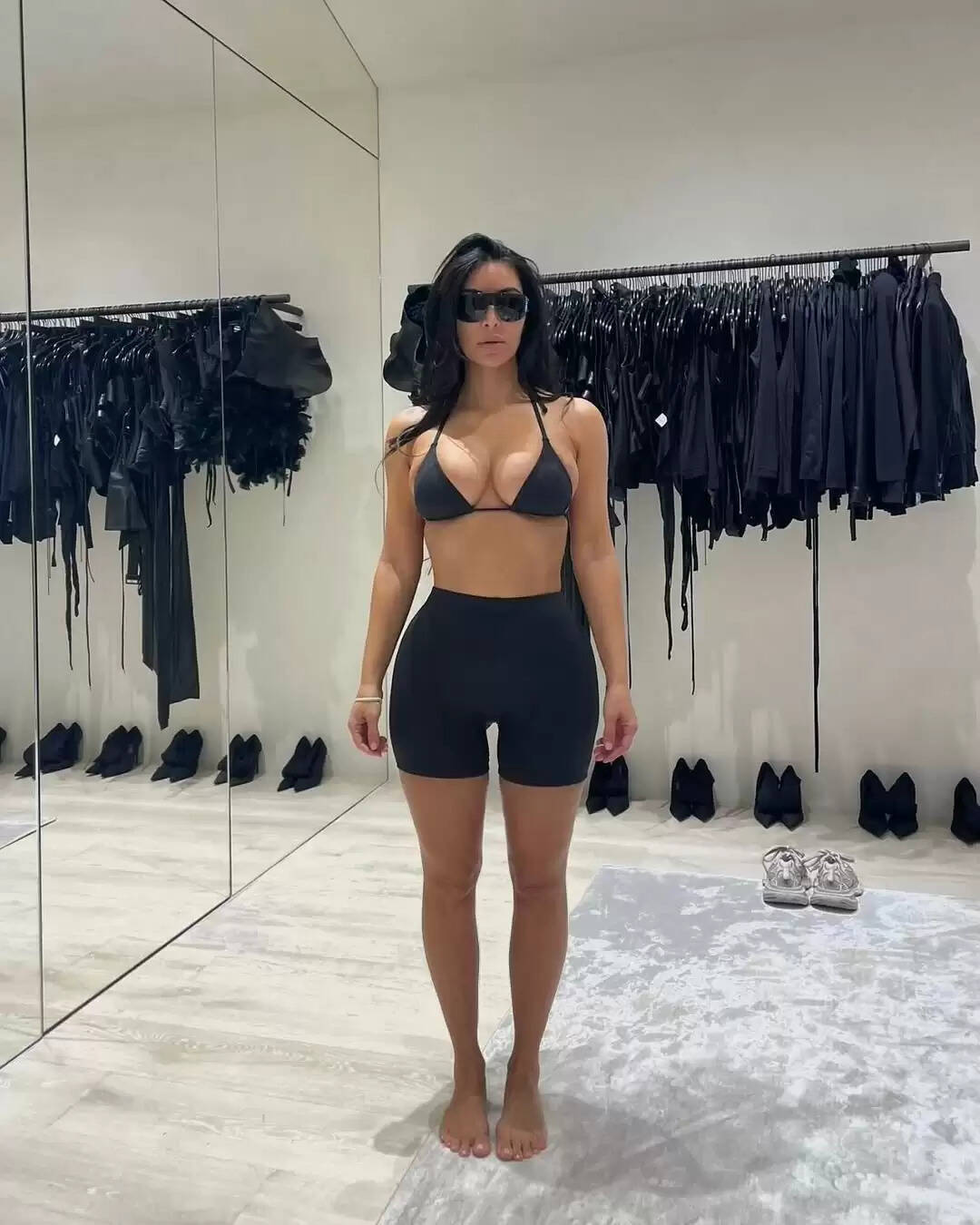 Kim Kardashian's Stunning Wardrobe Reveal: A Peek Inside Her Fashion Choices!