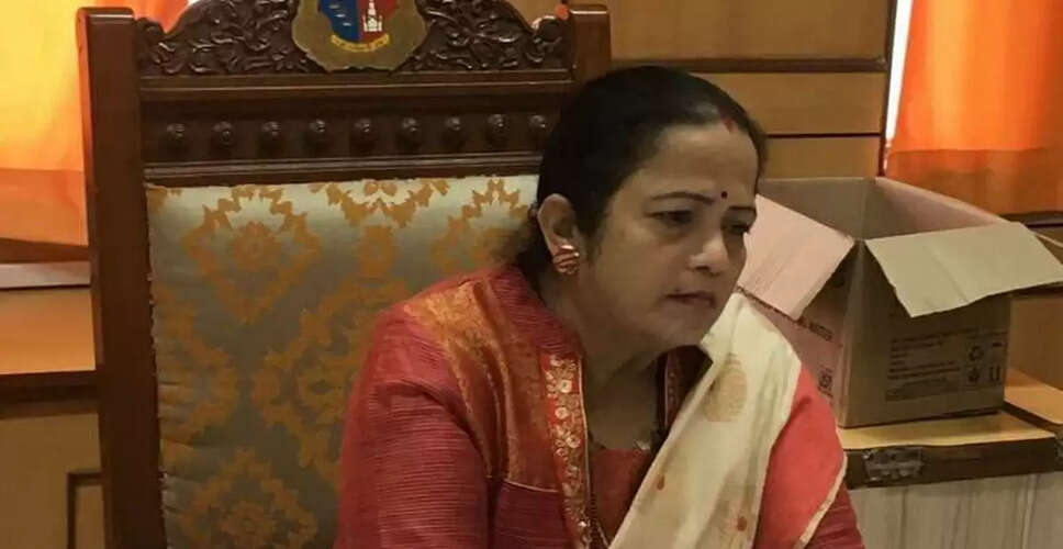 Shiv Sena Challenges Ex-Mayor's Nomination in Mumbai Elections