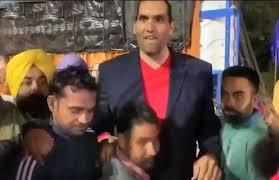 WWE Wrestler Khali, who arrived in support of farmers, said – It will difficult for Center to deal with Punjab and Haryana,