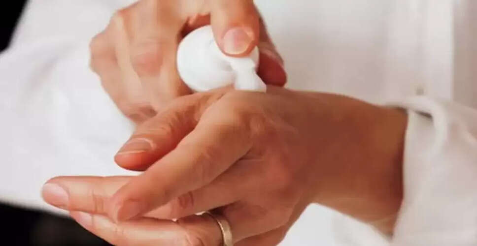 Combat Dry Skin This Winter: The Essential Vitamins You Need