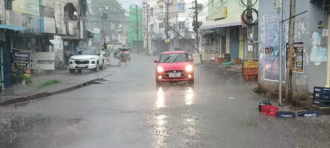 Bhubaneswar Faces Heavy Downpour: Cuttack's Encroachment Crackdown