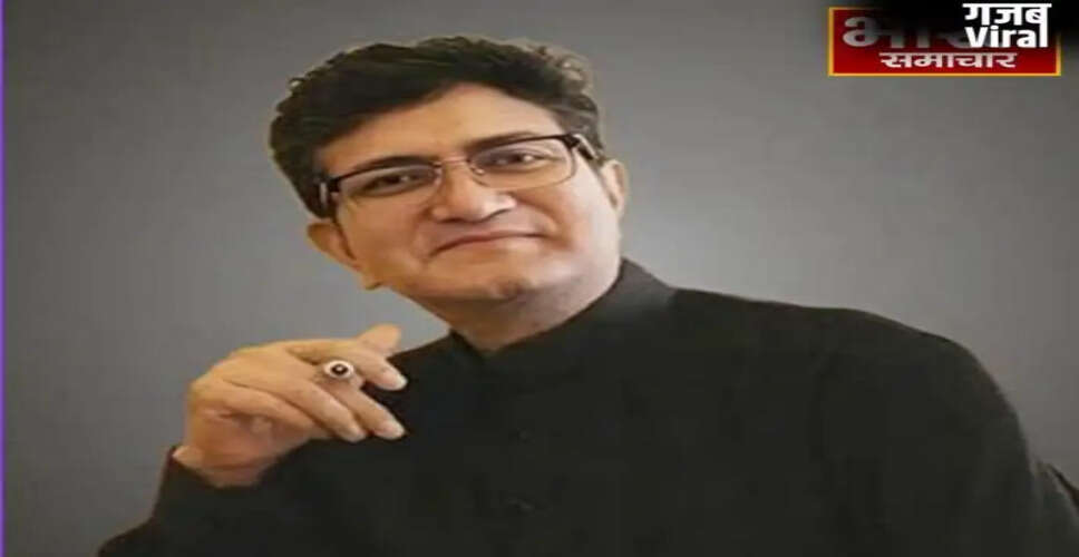 Prasoon Joshi Appointed as New Chairman of Prasar Bharati