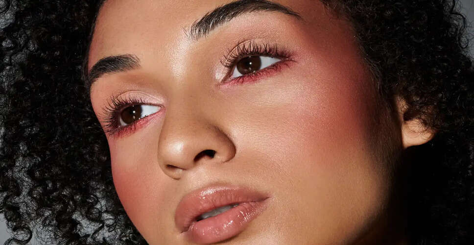 The Rise of Under-Eye Blush: A Fresh Makeup Trend