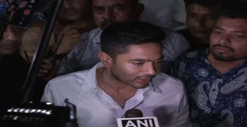TMC's Abhishek Banerjee Meets Lok Sabha Speaker Amid Party Turmoil