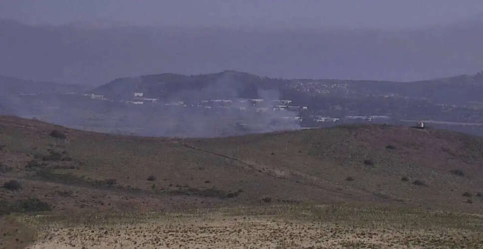 Brush Fire Erupts in San Clemente, Firefighters Mobilize