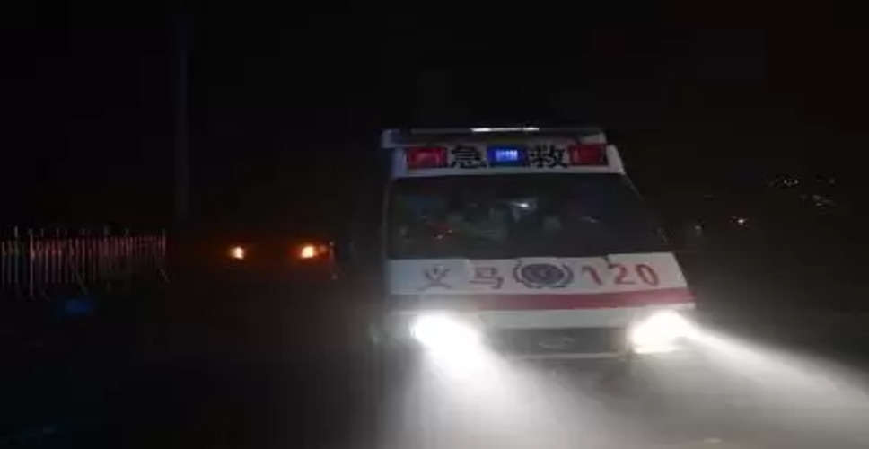 1 dead, 5 trapped after China coal mine accident