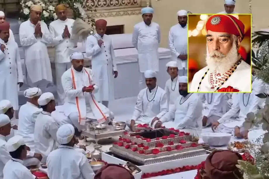 Lakshyaraj Singh Mewar Assumes Legacy in Gaddi Utsav Ceremony