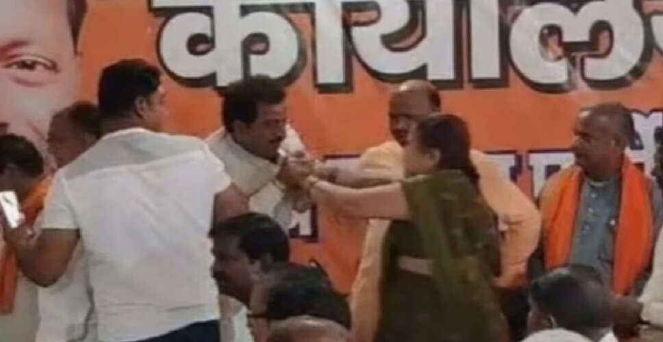 Chaos Erupts at BJP Event in Uttar Pradesh Over Fraud Allegations