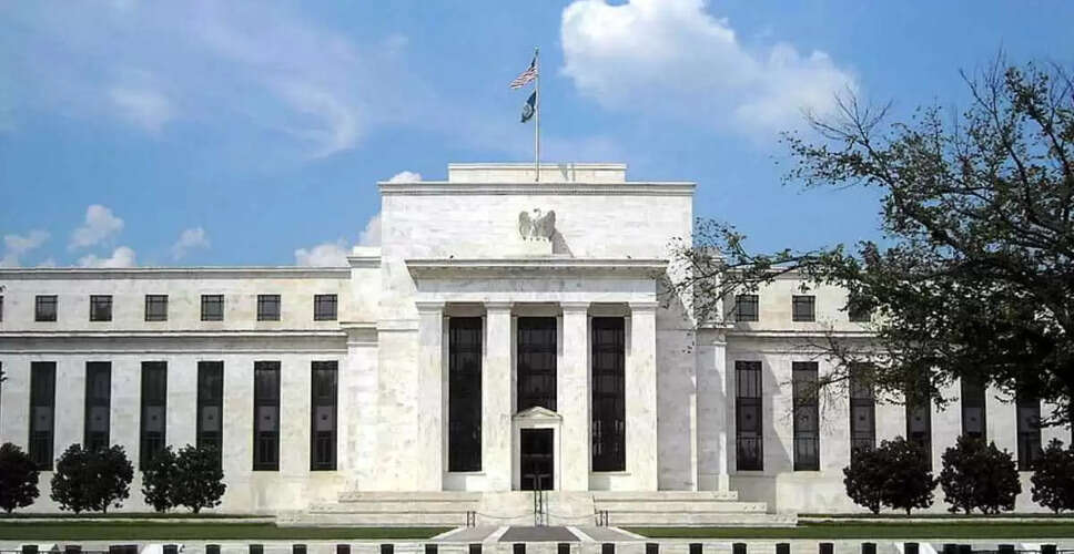 US Federal Reserve Maintains Interest Rates Amid Economic Uncertainty