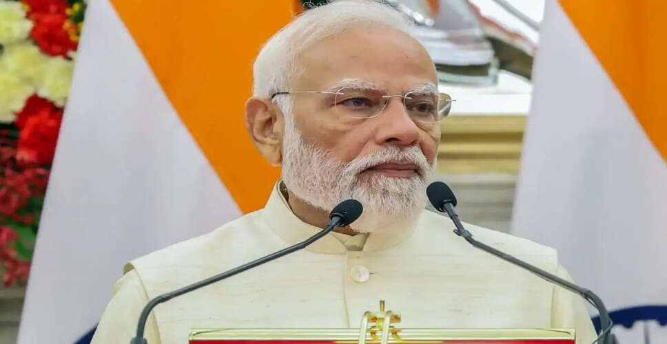 PM Modi Highlights Role of Art of Living Foundation in Social Change and Environmental Responsibility