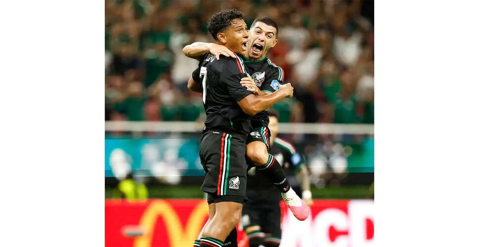 Mexico Advances to FIFA World Cup 2026 Knockout Stage with Victory Over South Korea