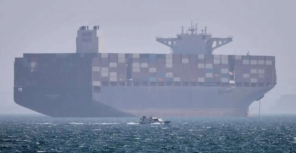 Trump Pauses US Efforts to Guide Ships in Strait of Hormuz Amid Iran Deal Negotiations