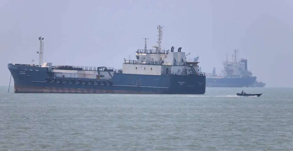 Iran Claims Closure of Strait of Hormuz Amid Tensions in Lebanon