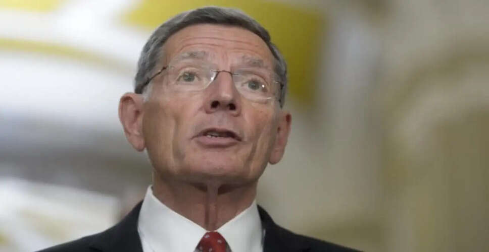 Public Outrage as Senator Barrasso Travels Amid Ongoing Federal Shutdown