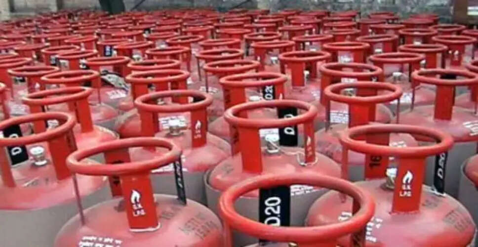 Why is 300,000 Metric Tonnes of LPG Stuck at the Strait of Hormuz?