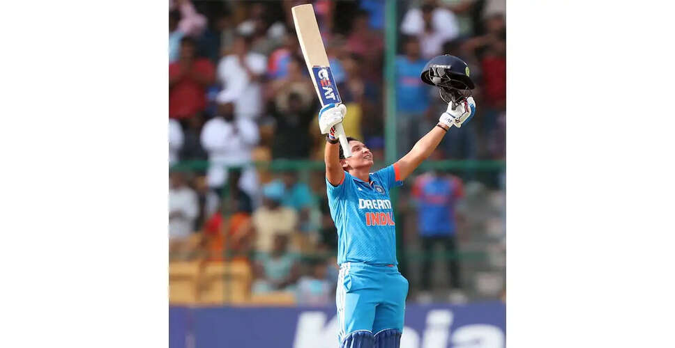 India Women Opt to Bat First in ODI Against Australia