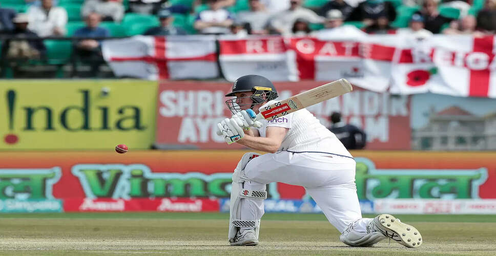 Zak Crawley Struggles as England Faces Australia in Ashes Test
