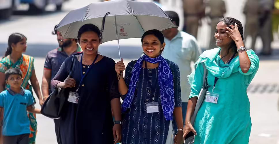 Extreme Weather Conditions Across India: Heatwaves and Storms
