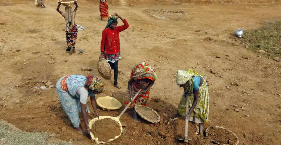 Academics Urge Indian Government to Preserve MGNREGA Amid Legislative Changes