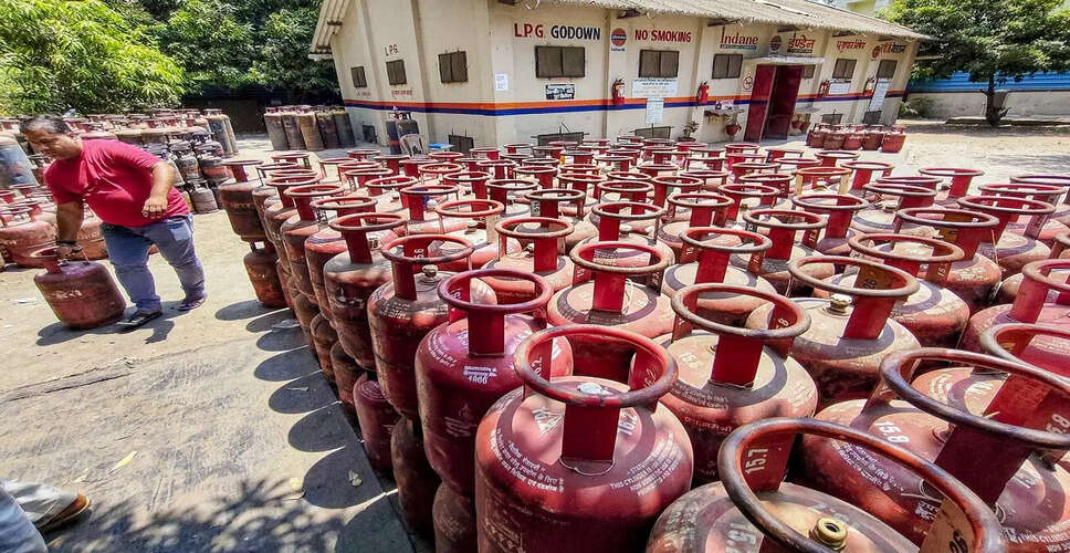 Assam Government to Provide Free LPG Cylinders During Festivals Amid Supply Issues