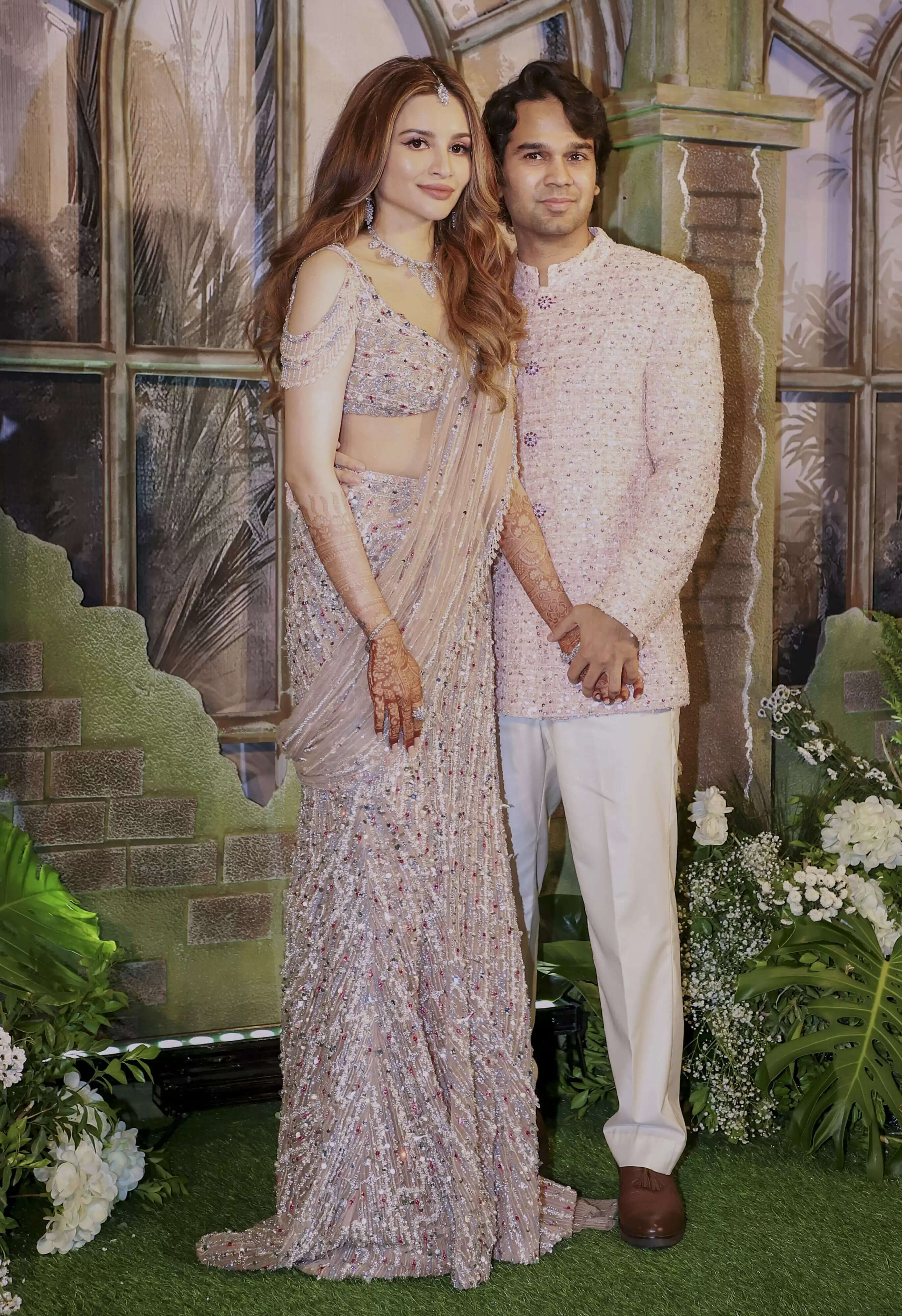 Vedant Birla and Tejal Kulkarni Celebrate Their Wedding with a Star-Studded Reception