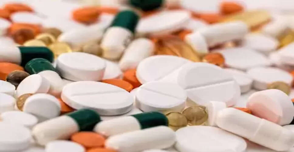 Govt caps ceiling price of 4 emergency-use medicines, 37 antibiotics, painkillers