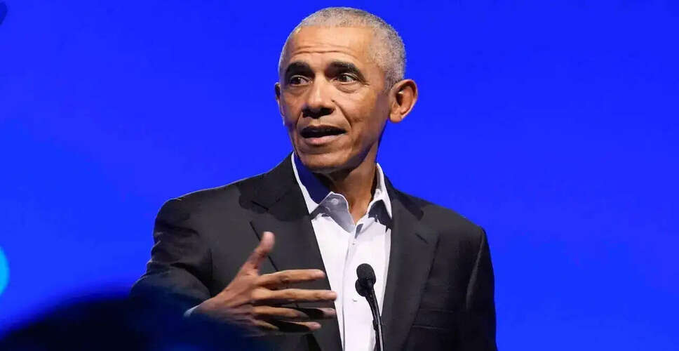 Barack Obama Critiques Trump's War Decisions and Advocates for Civic Engagement