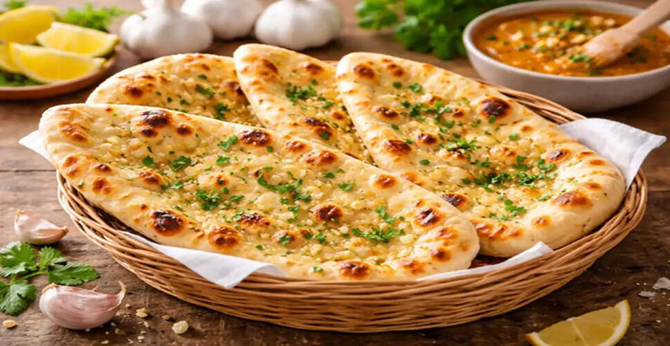 Delicious Garlic Naan Recipe for Home Cooking