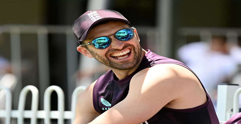 Mark Wood's Availability for Third Ashes Test in Doubt Due to Knee Injury