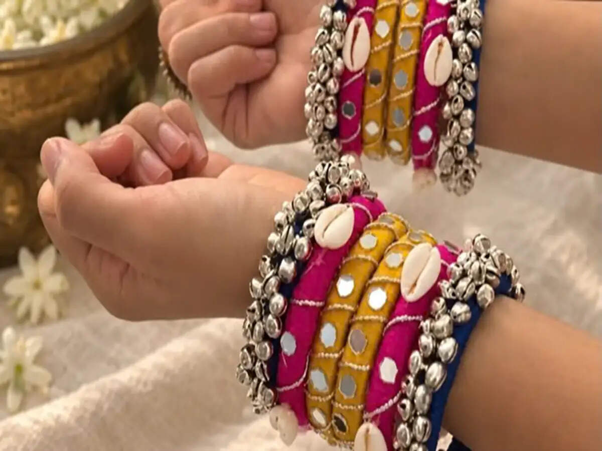 Stylish Bangles to Elevate Your Navratri Dandiya and Garba Nights