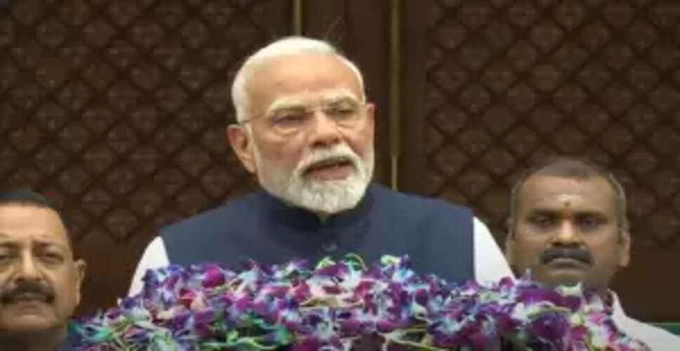 PM Modi Surpasses Indira Gandhi's Tenure: A Historic Milestone in Indian Politics