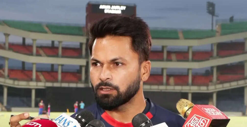 Mukesh Kumar Praises Axar Patel's Leadership Ahead of IPL 2026