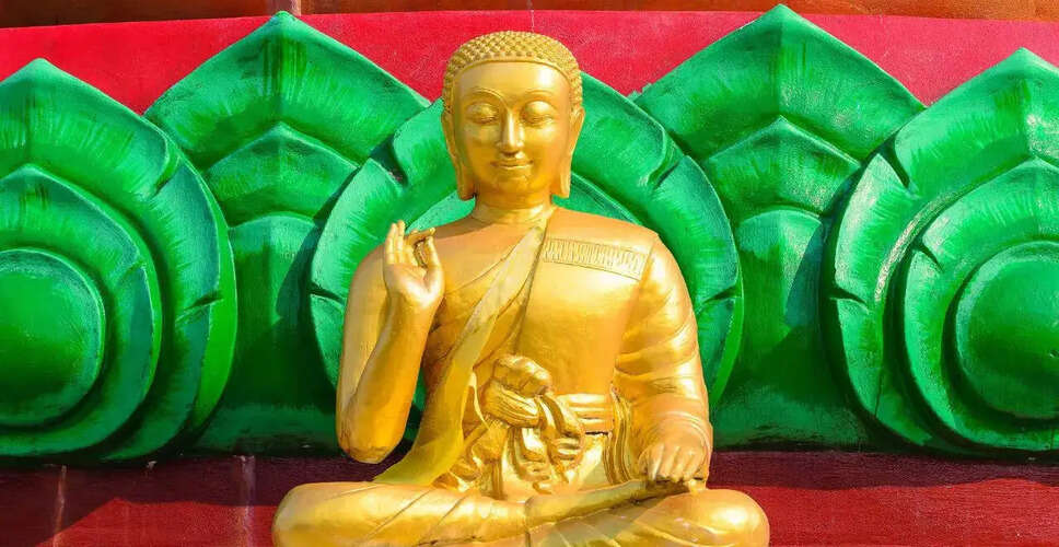 Celebrating Mahavir Jayanti: Wishes, Quotes, and Messages for Peace and Kindness