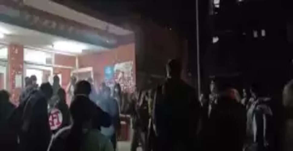 JNU Students Protest Against Modi and Shah Following Supreme Court Ruling