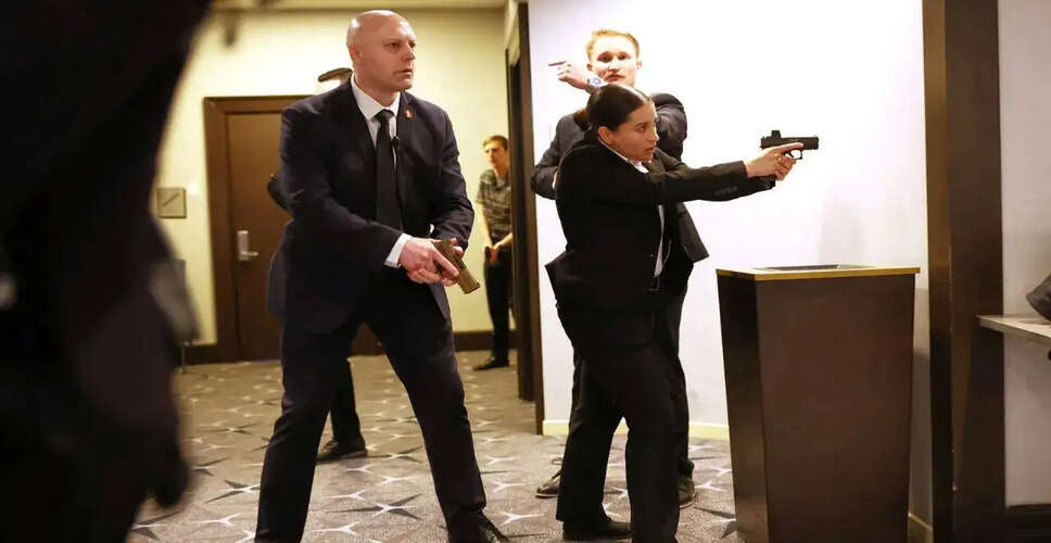 Shooting Incident at White House Correspondents&rsquo; Dinner Leads to Arrest