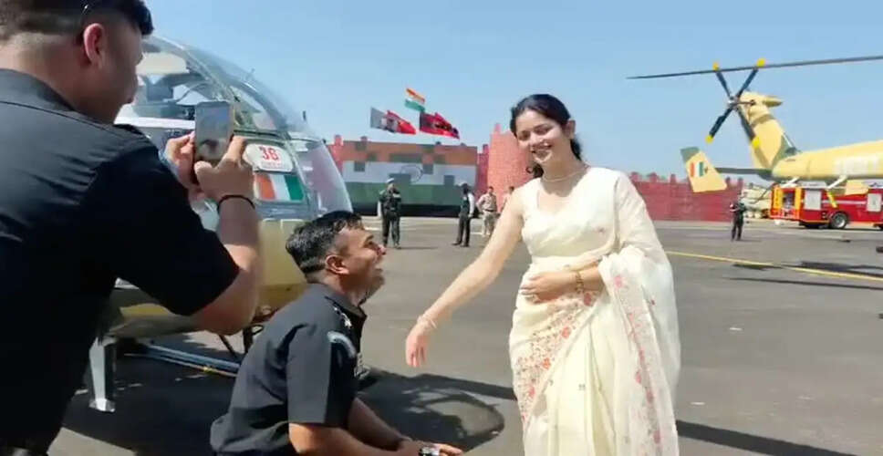 Young Army Officer Proposes During Passing Out Parade, Sparks National Debate